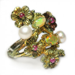 Кольцо с натуральным опалом 1072-er Кольцо с натуральным опалом 1072-er