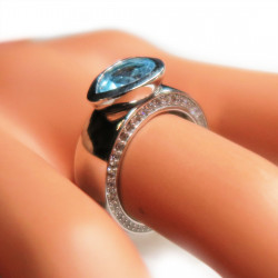 Комплект с голубым топазом 1283-ekm