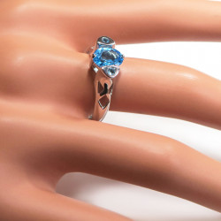 Комплект с голубым топазом 899-ekm Комплект с голубым топазом 899-ekm