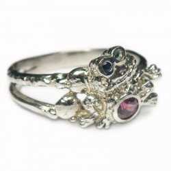 Кольцо с гранатом родолитом 1561-er Кольцо с гранатом родолитом 1561-er