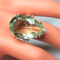 Кольцо с зеленым аметистом (празиолитом) 413-amr