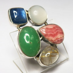 Кольцо с самоцветами 957-nr